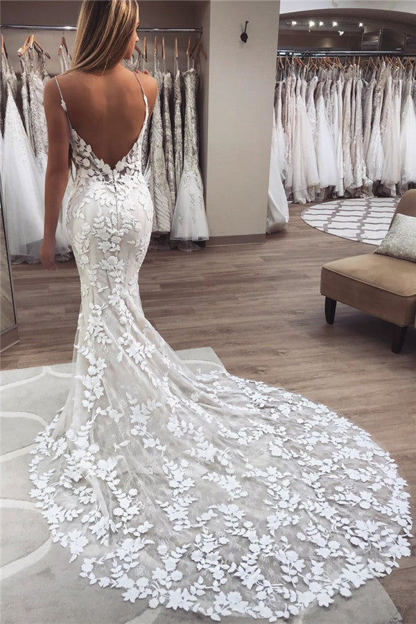 Modern Applique Spaghetti Strap Wedding Dresses Backless Sleeveless-Ballbella