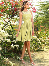 Modern Bateau Applique Sleeveless Short Chiffon Bridesmaid Dresses-Ballbella