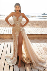 Modern Spaghetti Side Split Tulle Beach Wedding Dress-Ballbella