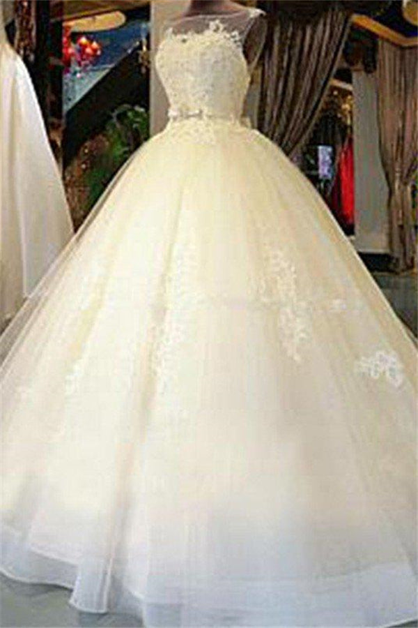 Sleeveless Ribbon Scoop Applique Tulle Ball Gown Cathedral Train Wedding Dresses-Ballbella