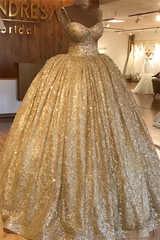 Spaghetti Straps Gold Beaded Lace Evening Dress Luxurious Ball Gown Princess Open Back Prom Party Gowns-Ballbella