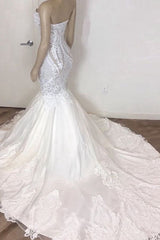 Stunning Strapless Mermaid White Beach Wedding Dress Modern Low Back Bridal Gowns on Sale-Ballbella