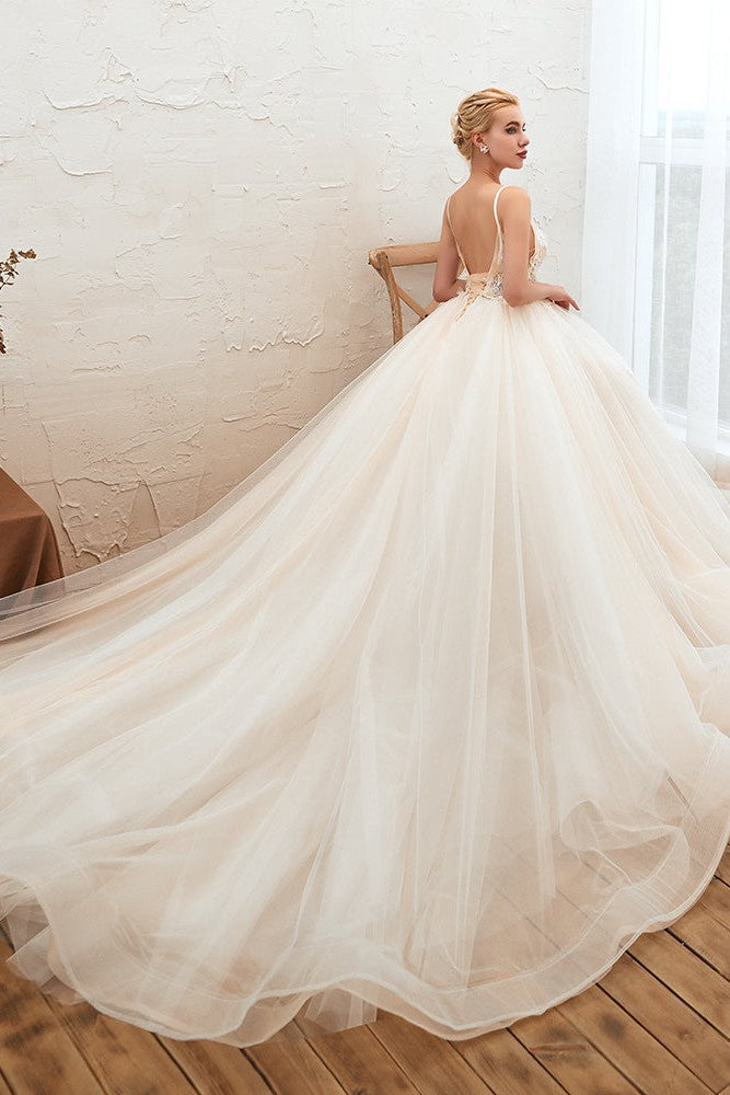 Summber Beach Spaghetti Straps Ivory Ball Gown Wedding Dress Online-Ballbella