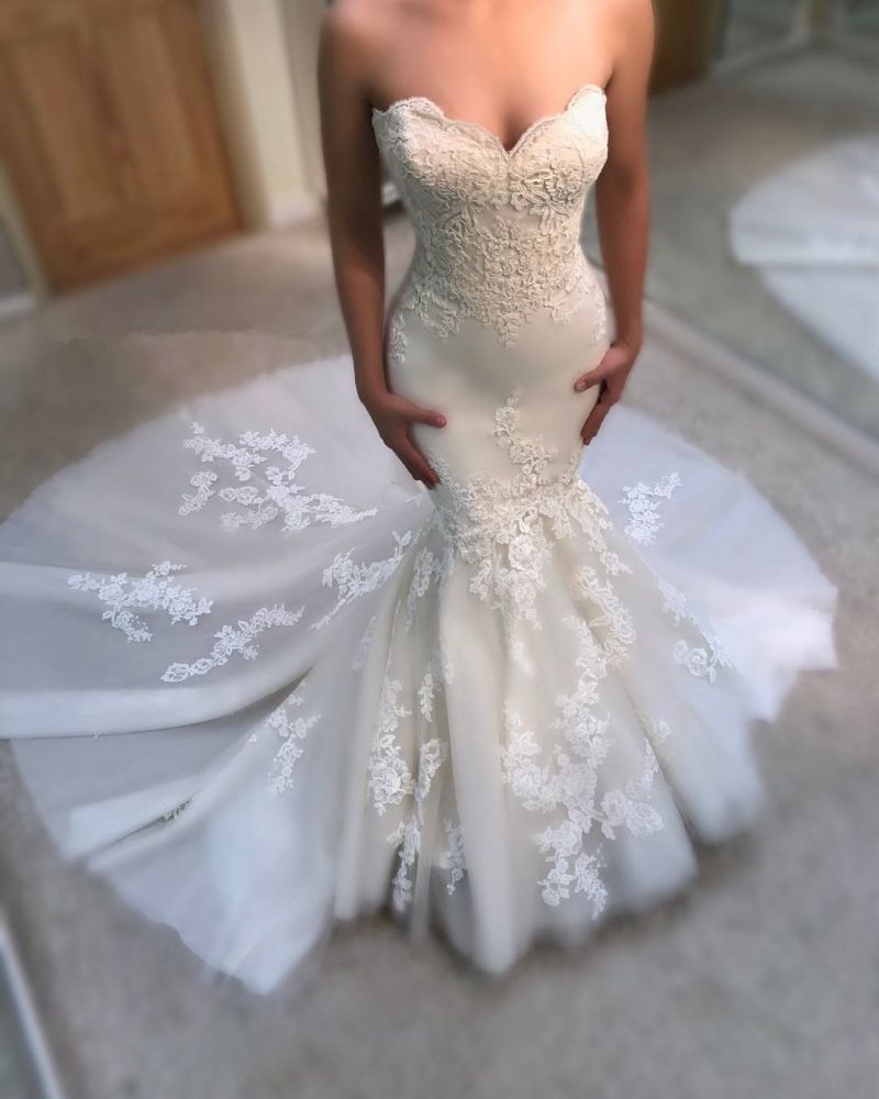 Sweetheart Mermaid Wedding Dress Online Modern Strapless Lace Bridal Gowns-Ballbella