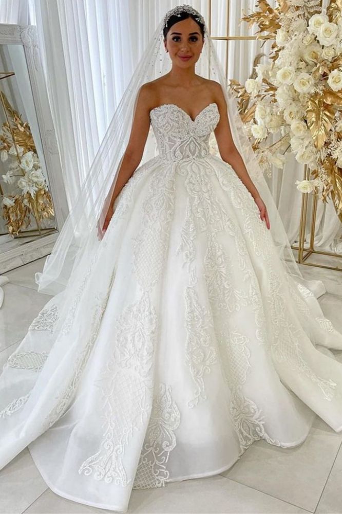 Sweetheart Princess A line Bridal Gowns Garden Lace Appliques Dress for Bride-Ballbella