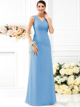 Charming V-neck Pleats Sleeveless Long Chiffon Bridesmaid Dresses