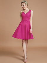 V-Neck Elegant Sleeveless Lace Short/Mini Chiffon Bridesmaid Dresses-Ballbella