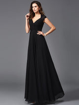 A-Line Charming V-neck Sleeveless Long Chiffon Bridesmaid dresses