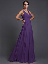 V-Neck Elegant Sleeveless Long Ruffles Chiffon Bridesmaid Dresses-Ballbella