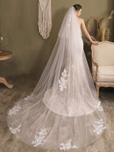 White Waterfall Two-Tier Lace Tulle Wedding Veils-Ballbella